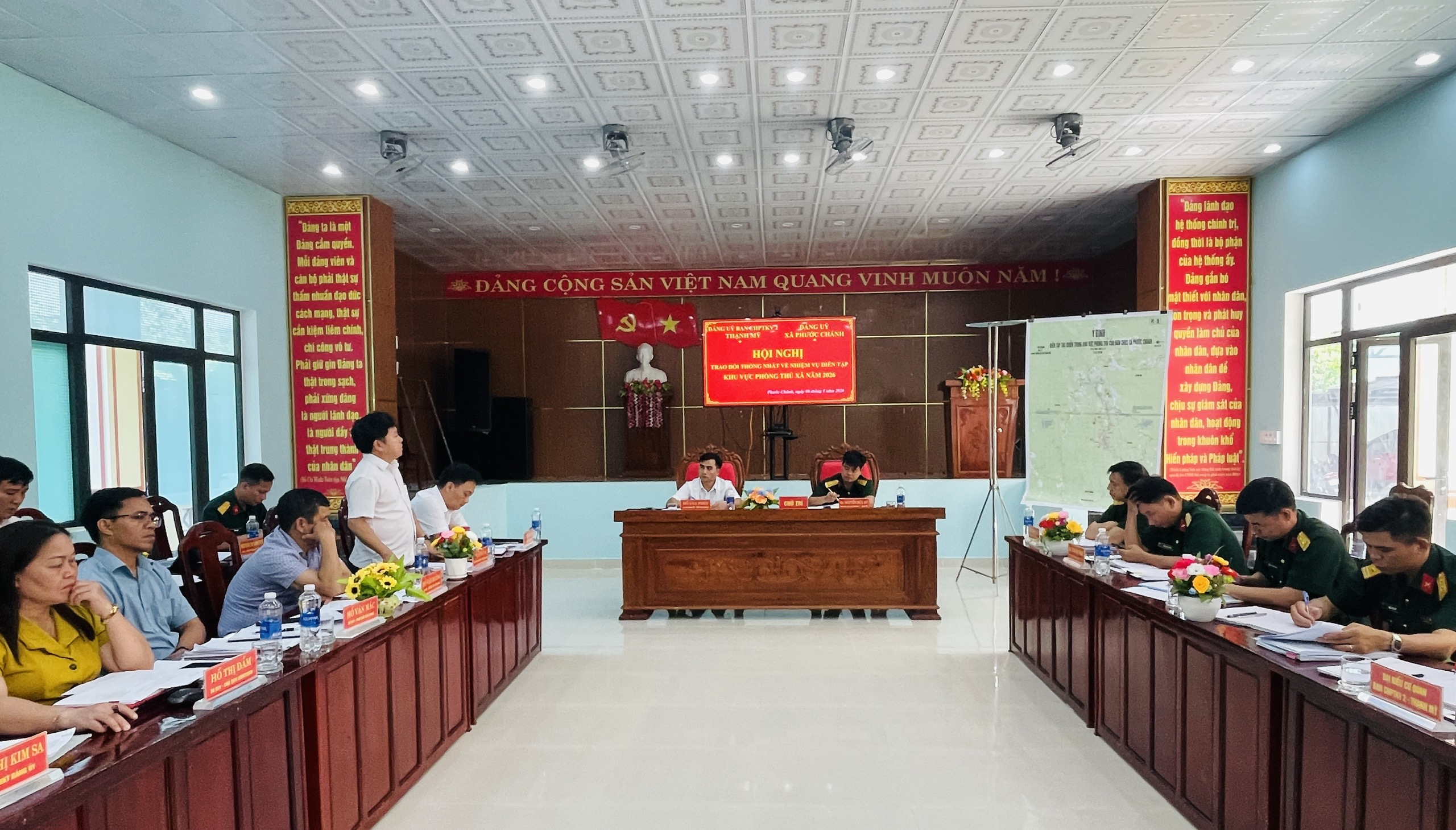 Đảng ủy Ban chỉ huy KVPT 2 - Thạnh Mỹ làm việc với Đảng ủy xã Phước Chánh về công tác diễn tập năm 2026